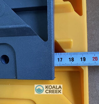 KOALA CREEK&reg; LEVEL-IT complete  set met 2 levellers, 2 keggen en waterpas in tas