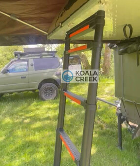 KOALA CREEK daktent zwarte telescoopladder zelfinschuivend - 230 cm lang  