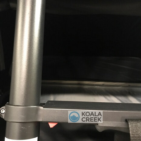 KOALA CREEK daktent zwarte telescoopladder zelfinschuivend - 230 cm lang  